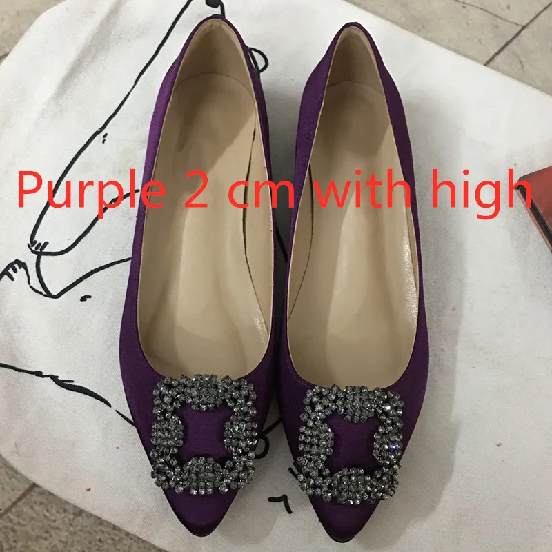 Purple 2 cm with Женские туфли на высоком каблуке; коллекция года; сезон весна-осень; женские туфли-лодочки на высоком тонком каблуке с острым носком из шелкового сатина и искусственной кожи, украшенные стразами и пряжкой - Цвет: Purple 2 cm with
