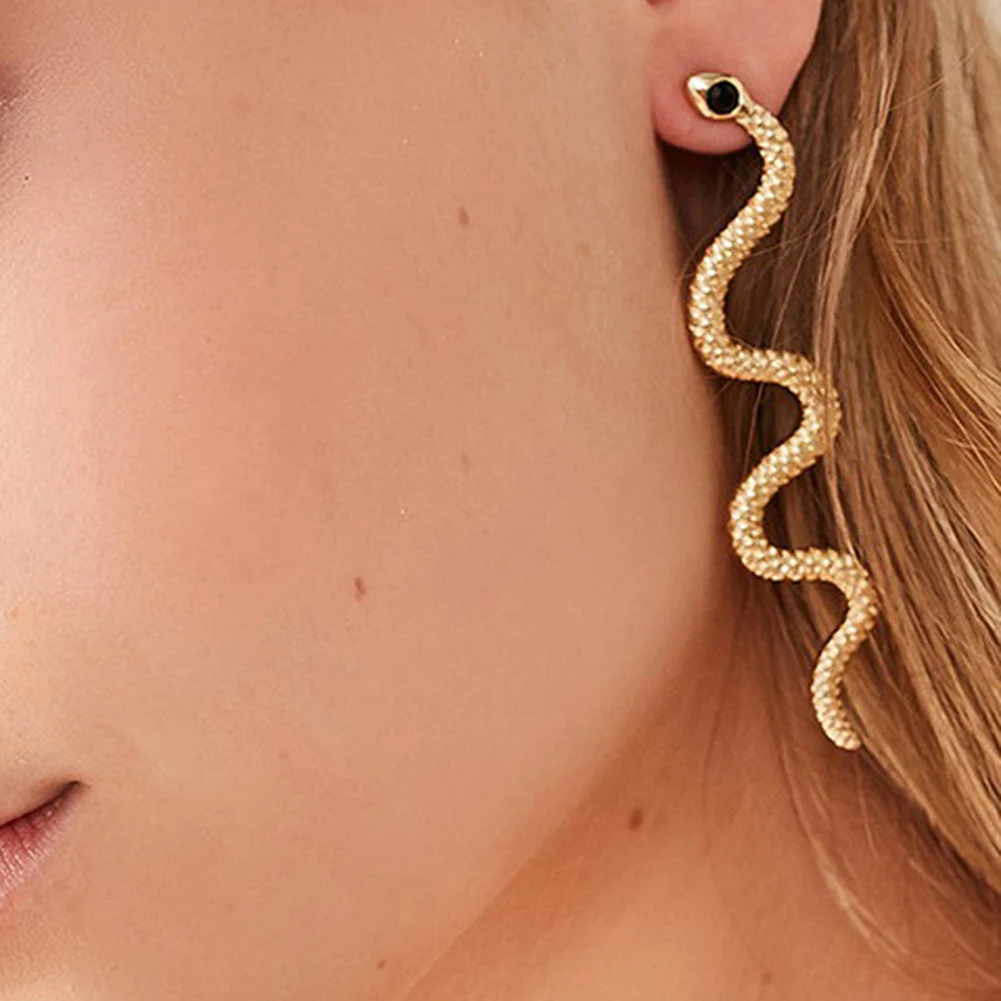 

Fashion Exaggerated Long Serpentine Snake Tassel Stud Earrings Semi-Precious Stone Pendientes For Women Jewelry Bijoux Oorbellen