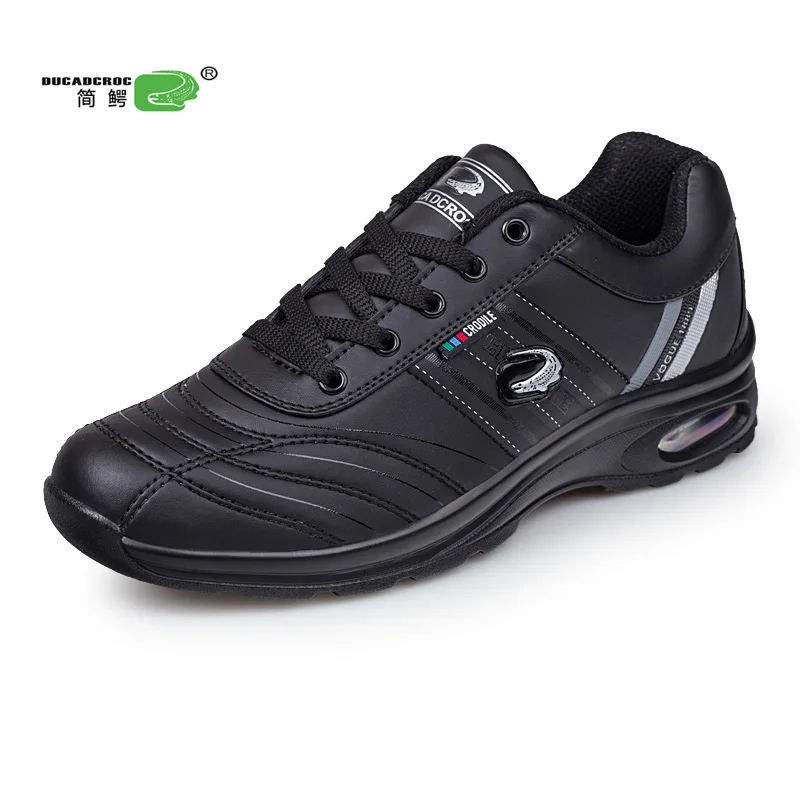 Waterproof Golf Shoes Spikeless For Men Outdoor Spring Summer Lightweight Golf Trainers Shoes Men Sport Sneakers Original golf shoes