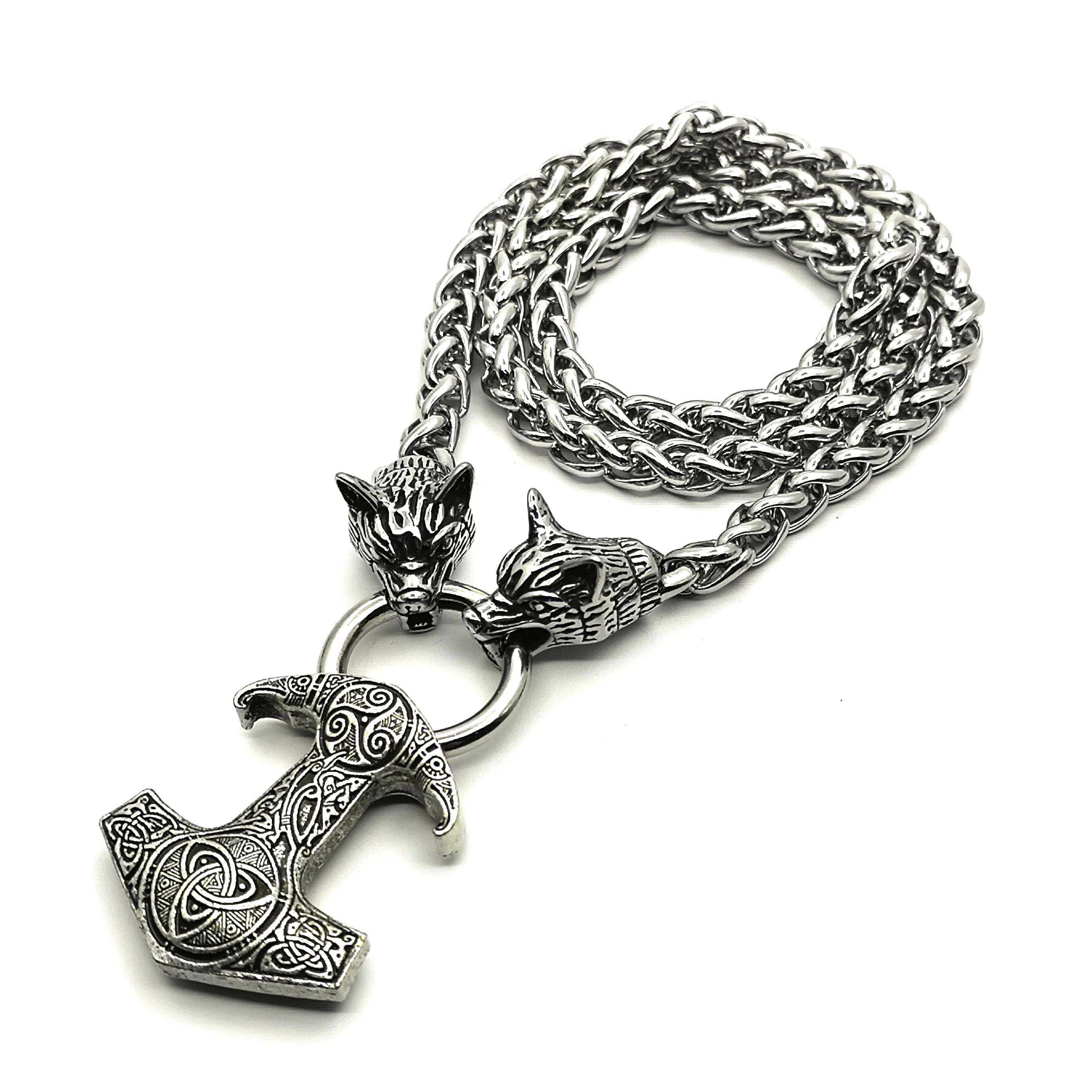 

Nordic Celtic Wolf Head Chain Necklace Viking Double-headed Crow Hammer Amulet Pendant Necklace Viking Men's Jewelry
