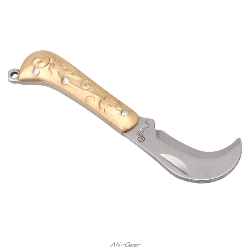 

Amy Small Retro Carving Keyring Pocket Keychain Tactical Folding Folder Knife Brass