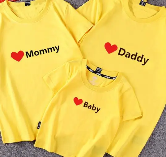 Одинаковые футболки с надписью «Love» Одежда для мамы и дочки «mommy and me» футболка для мамы и ребенка, платье для мамы и дочки Семейные Топы - Цвет: JY-Yellow