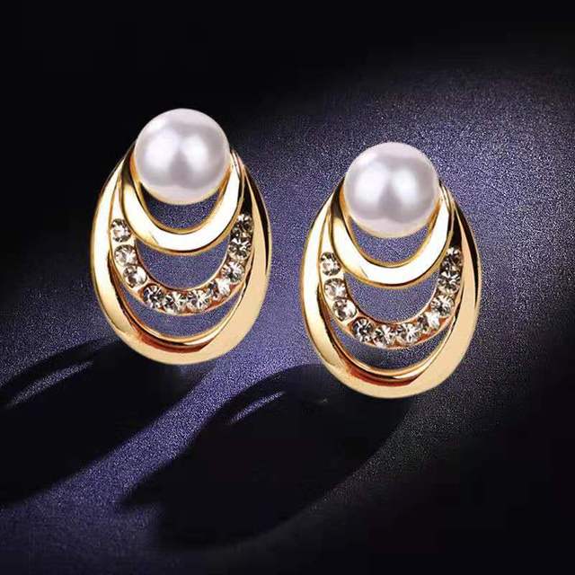 Design Crystal Imitation Pearl Stud Earrings For Women Elegant Multi-layer Circles Gold Color Oorbellen Fashion Jewelry