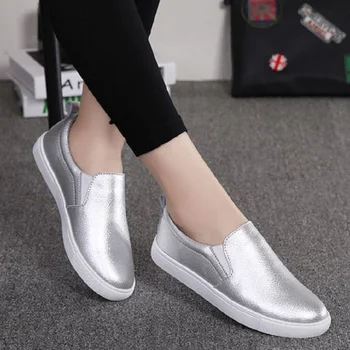 

2019 spring and autumn new Korean women's casual flat sole shoes set foot surface low round round head Lok Fu shoes a pedal