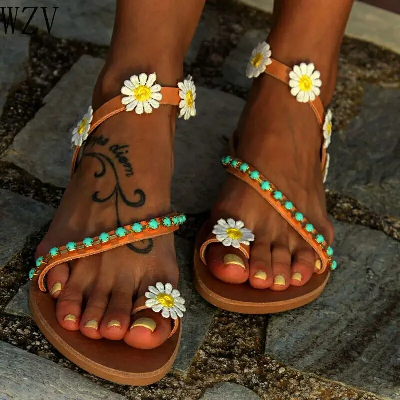 

2020 Summer New Woman Sandals Sweet Bohemian Women Gladiator Sandals Flowers Beaded Bracelet Flats Sandalias Mujer Size 35-43