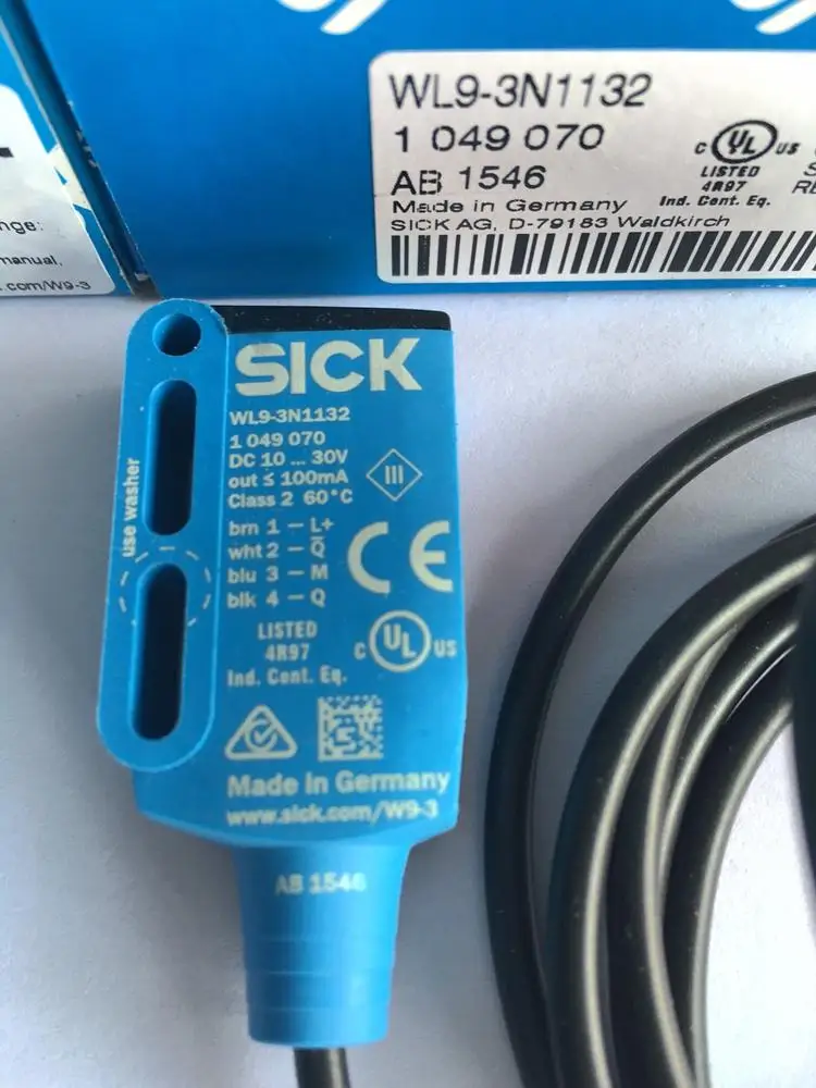 

100% Новый оригинальный SICK зеркало отраженного фотоэлектрический выключатель WL9-3N1132 номер артикула 1049070