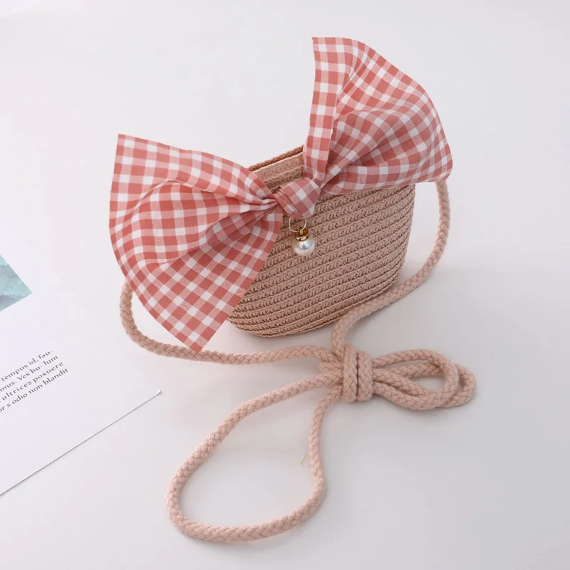 14100605373_1842579240