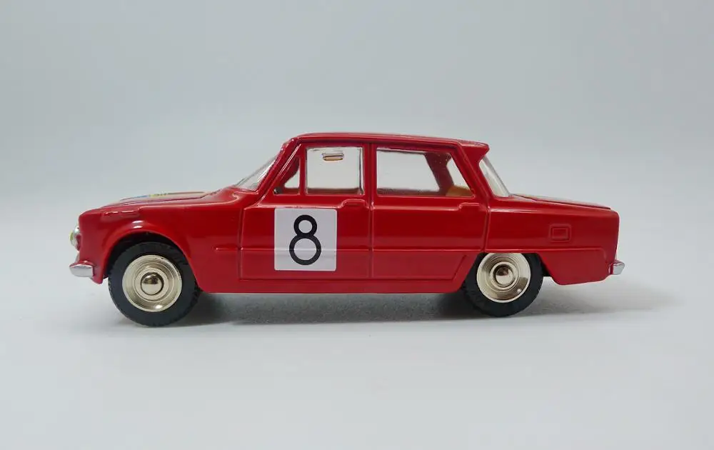 Atlas Dinky Toys 1401 ALFA ROMEO 1600 Rallye 1:43 литье под давлением модель фургон