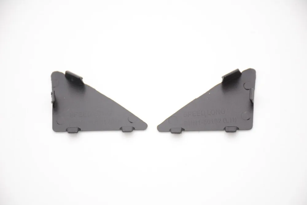 Triangle Trim Covers Front Lower Bumper Triangle Trim Caps 1 Pair BHN1-50-101/02 For MAZDA 3 AXELA 2014 -