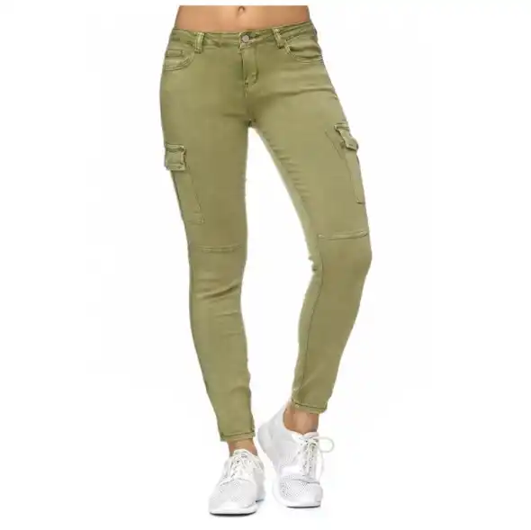 skinny jeans with pockets on the side