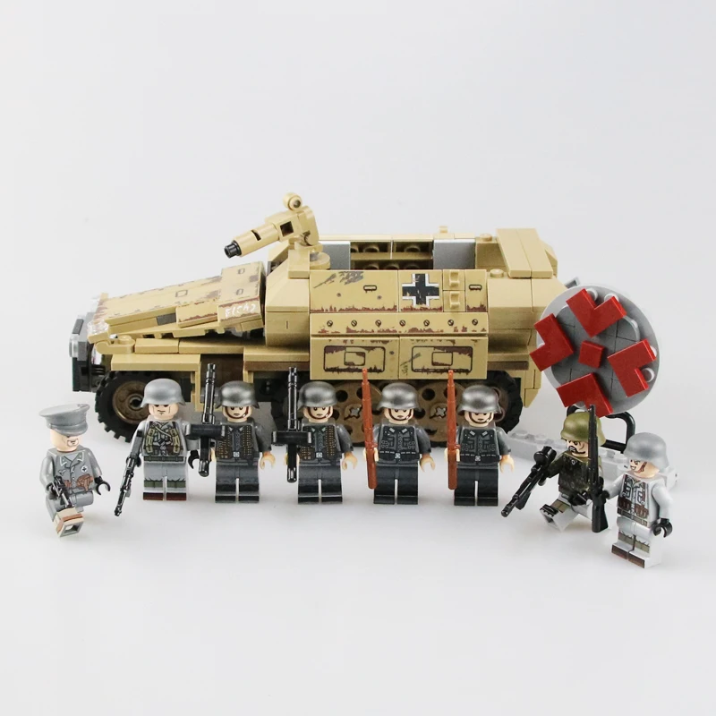  WW2 Military German 50.KFZ.251 armored vehicle Building Blocks German army Figures Machine gunner w