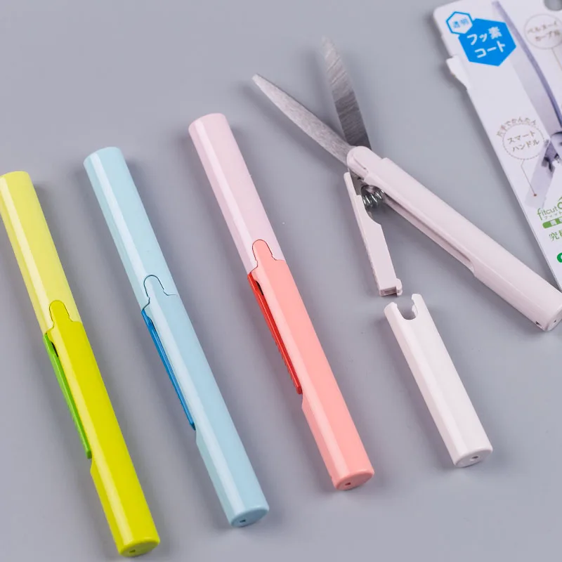 1pc 일본 플러스 SC-130P 모양 휴대용 가위 안전 접는 포켓 가위 종이 절단 칼