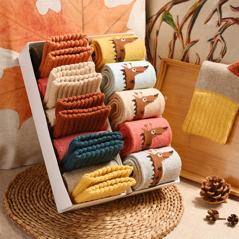 HSS Brand 5 Pairs High Quality Women Winter Socks Vintage Patchwork Rabbit Wool Sock Thicken Warm Thermal Cotton Socks Best Sellers In Accessories