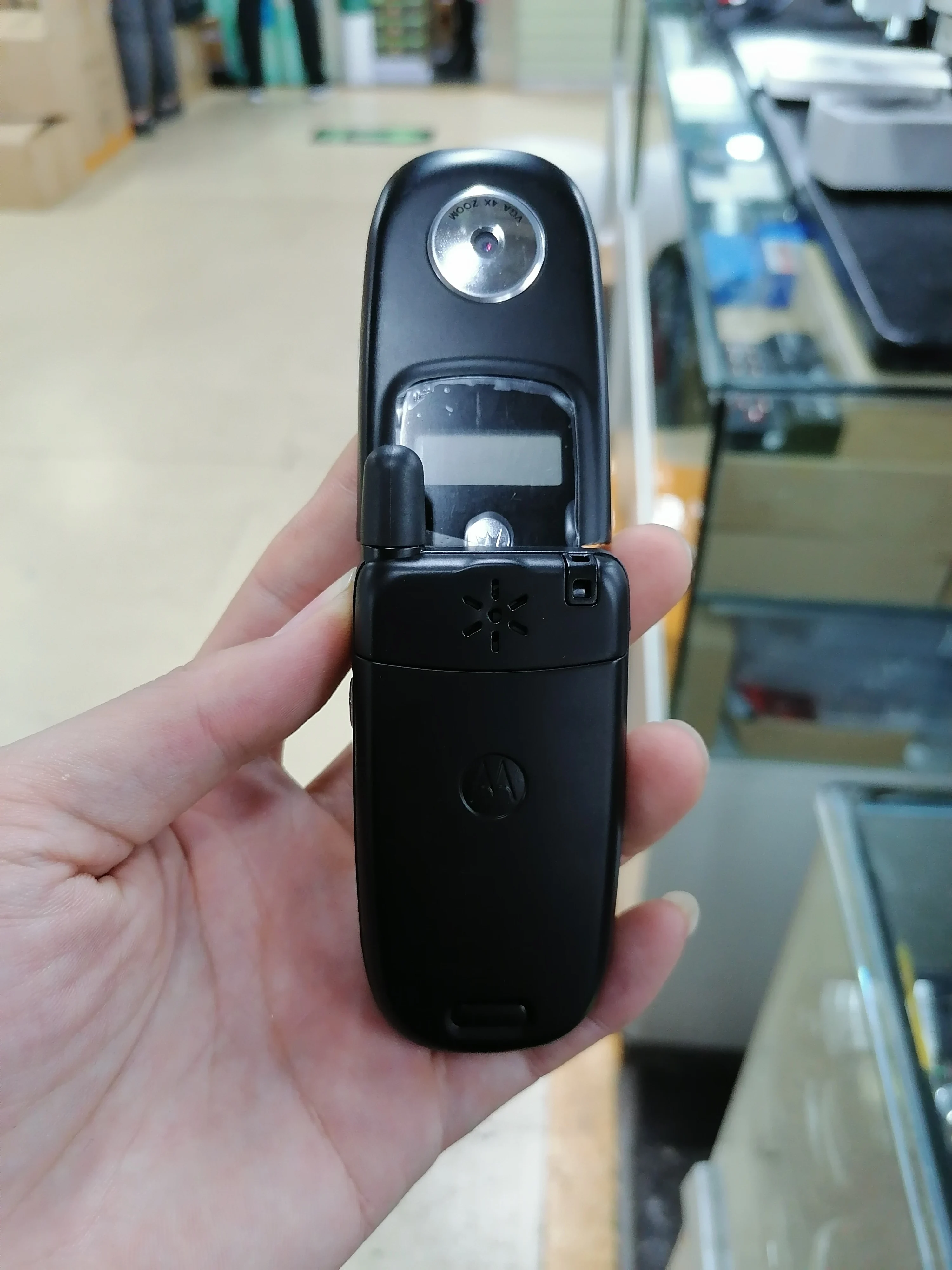 V220 хорошее качество разблокированный флип Motorola V220 мобильный телефон один год гарантии