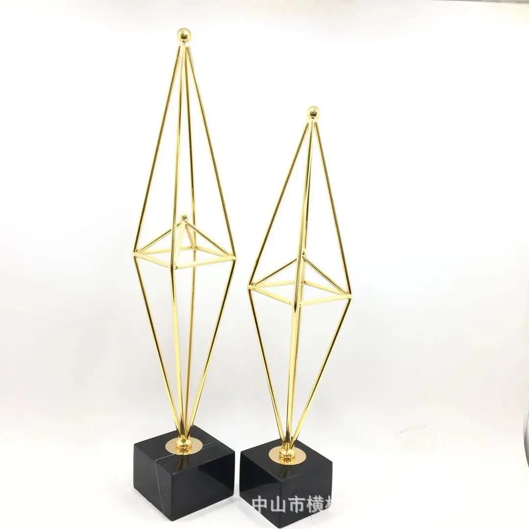 

European Style Model Room Console Table Decoration Geometric Clubhouse Soft Decoration Iron Tower Mini Sculpture Decoration Ligh