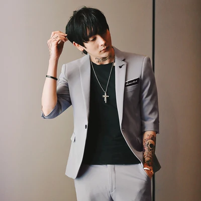 

2020 British Style Trend Summer New Solid Color Sleeves Suit Suit Male Korean Version Of The Slim Fashion Hair Stylist Suit