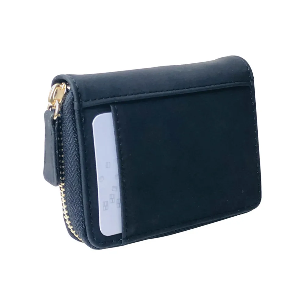 6 - QQQ90626081_1003303588515608123