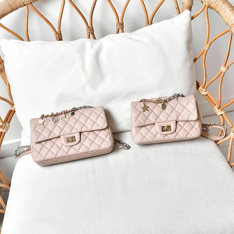 

INS Caviar Cowhide Graceful Rhombus Chain Bag Women's 2019 New Style Western Style One-Shoulder Oblique Bag Size