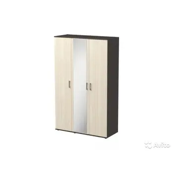 

Cabinet трехстворчатый