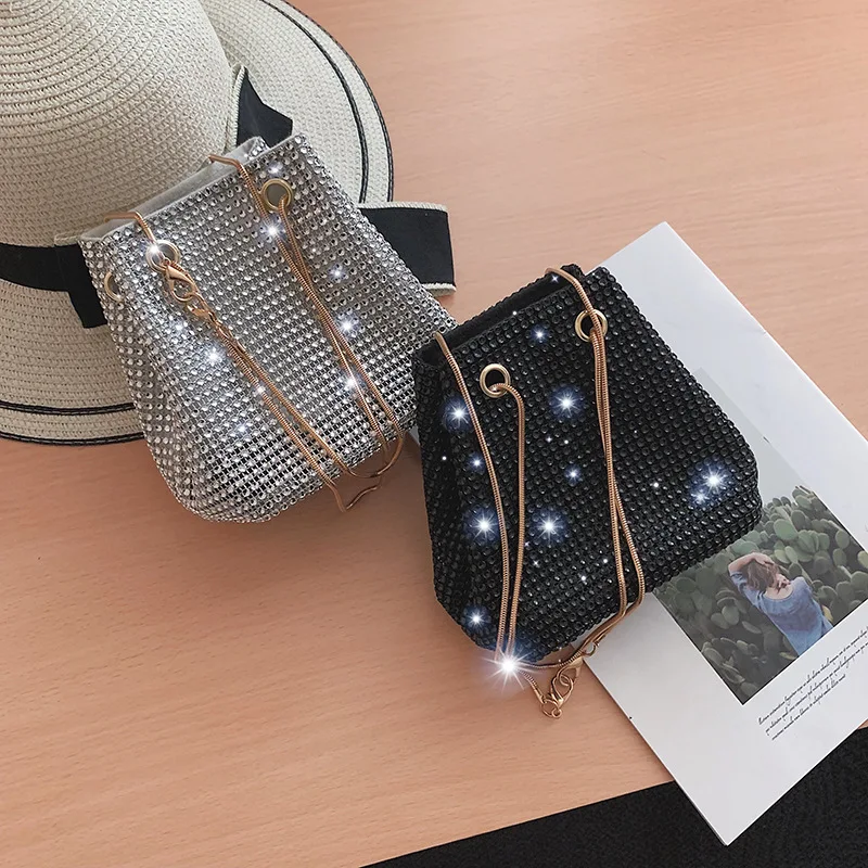 

Net Red Bucket Bag Women's Messenger Bag New Fashion Single Shoulder Bag In Spring and Summer 2019 Shining Diamond Chain Bag