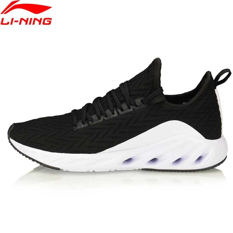 light cushioned running shoes