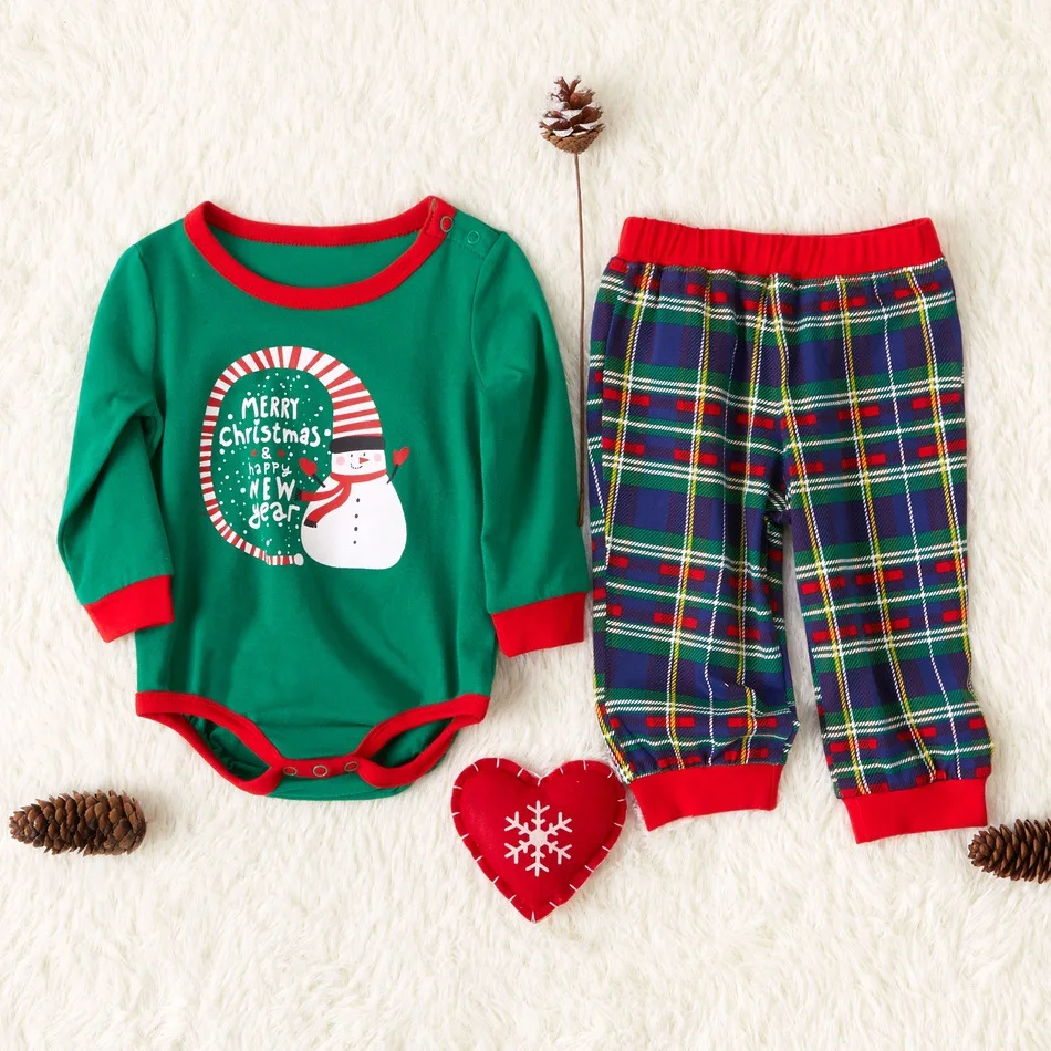 Семейные комплекты; рождественские пижамы; одежда для сна для папы, мамы и ребенка; рождественские и новогодние Семейные пижамные комплекты