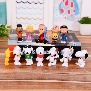 

Snoopy Cartoon Anime Action Figures Toy Dog Snoopy PVC Children Kids Toys Doll Decoration Christmas Birthday Gift Present 12pcs