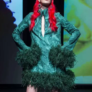 

Novelty Designer Women Print Dress Fashion Patchwork feathers Trim Dresses A1212