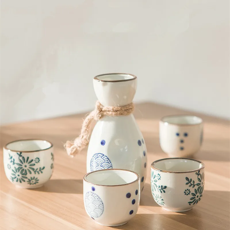 1 Set Vintage Japanese Sake 1 Pot 4 Cups Set Flagon Liquor Spirits Cups Ceramic Sake Wine Winebowl Small Ceramic Wine Glass