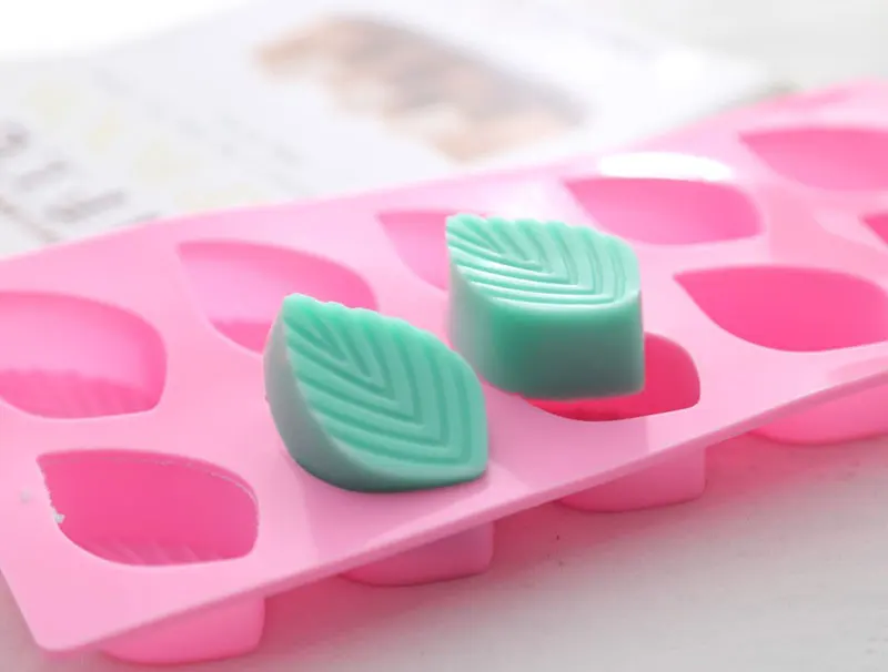 Slide image 38858a3c1aa8497b8d0a5e5a9f2e0024