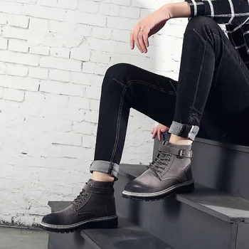 

Men Military Boots 2020 Outdoor Fashion Canvas High Top Shoes Men Casual Shoes Ankle Boots Black Chelsea Boots Zapatos De Hombre