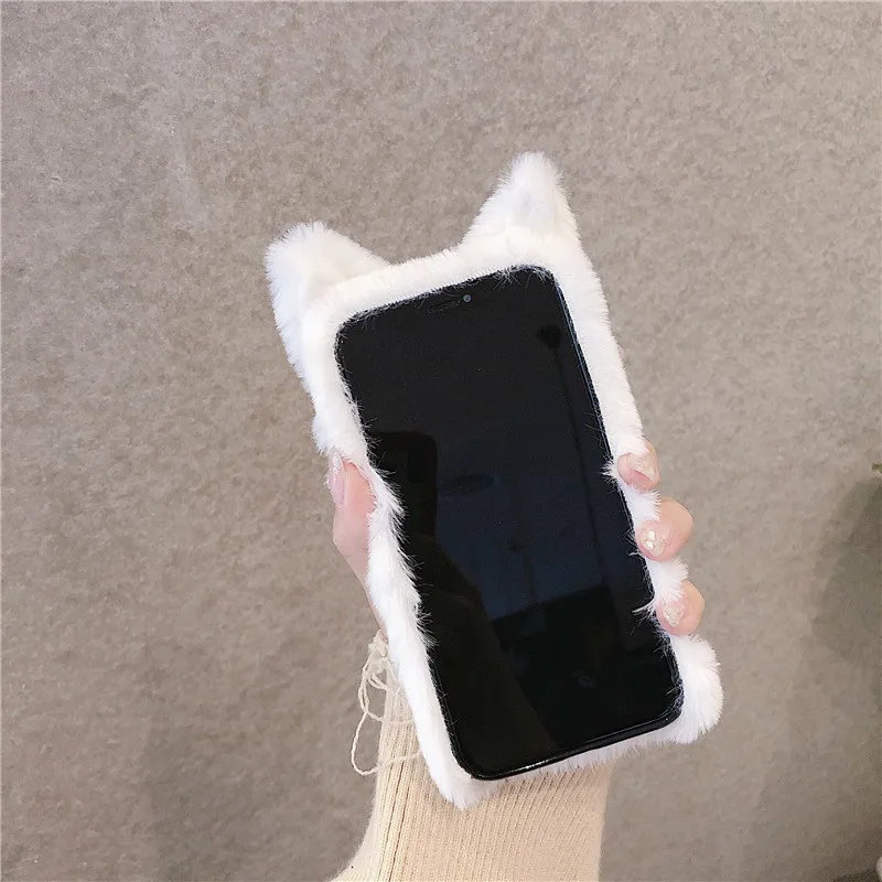 Winter Warm Plush Phone Case for iPhone 11 (12)