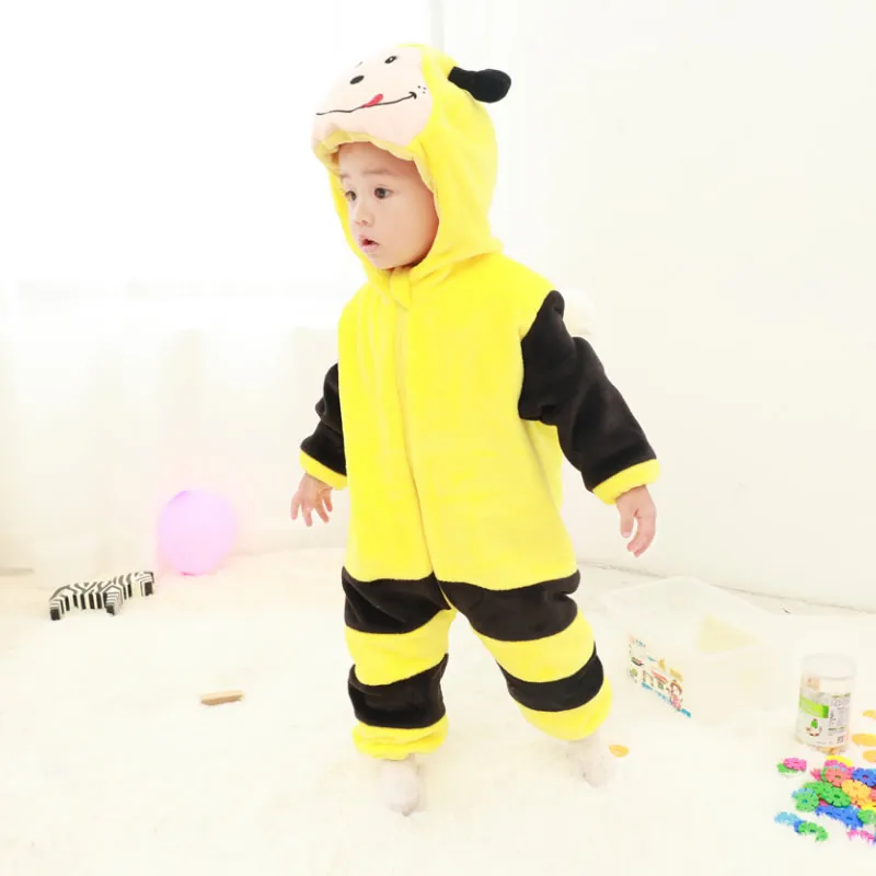 Bee Детские комбинезоны; зимние теплые комбинезоны с капюшоном с изображением животных из мультфильмов; лиса; мышь; молоко; корова; лиса; коралловый флис; цельный комбинезон для новорожденных мальчиков; bebe - Цвет: Bee