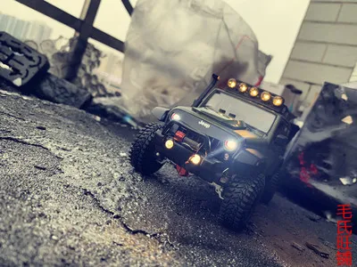 Ручная работа 1:24 RC Гусеничный gk24 альпинистская мофификация автомобиля модифицированная модель автомобиля для Wrangler - Цвет: Green