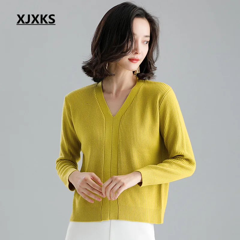 

XJXKS 2019 autumn winter new women sweater fashion V-neck solid color all-match cashmere knitted sweater women pullover