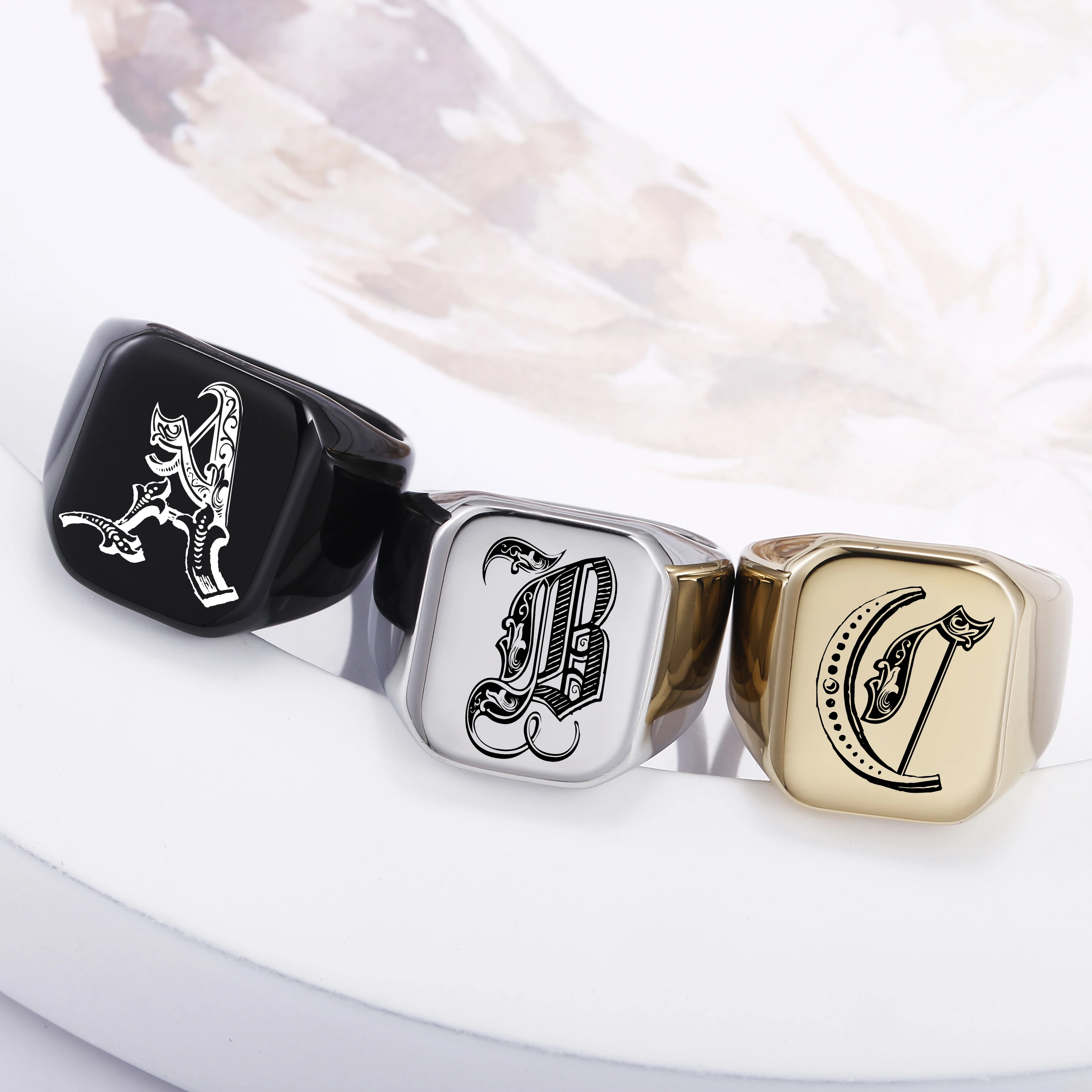Anillo de A-Z con iniciales personalizadas para hombre y mujer, sortija de Metal con palabras del alfabeto de acero inoxidable, regalo de joyería de hip hop