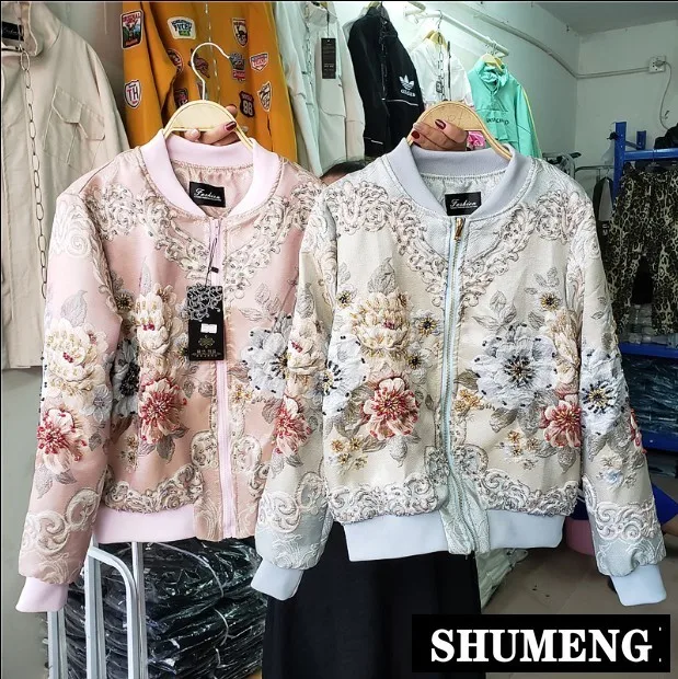 

Autumn Jacket Women New Retro Jacquard Heavy Embroidered Beaded Baseball Jacket Female Bomber Jacket Students Outwear