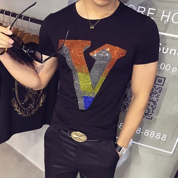 

Fashions 2020 Summer Streetwear Tops Camiseta Masculina Plus Size V Letter Rhinestones T Shirt Men Short Sleeve O-neck T-Shirt