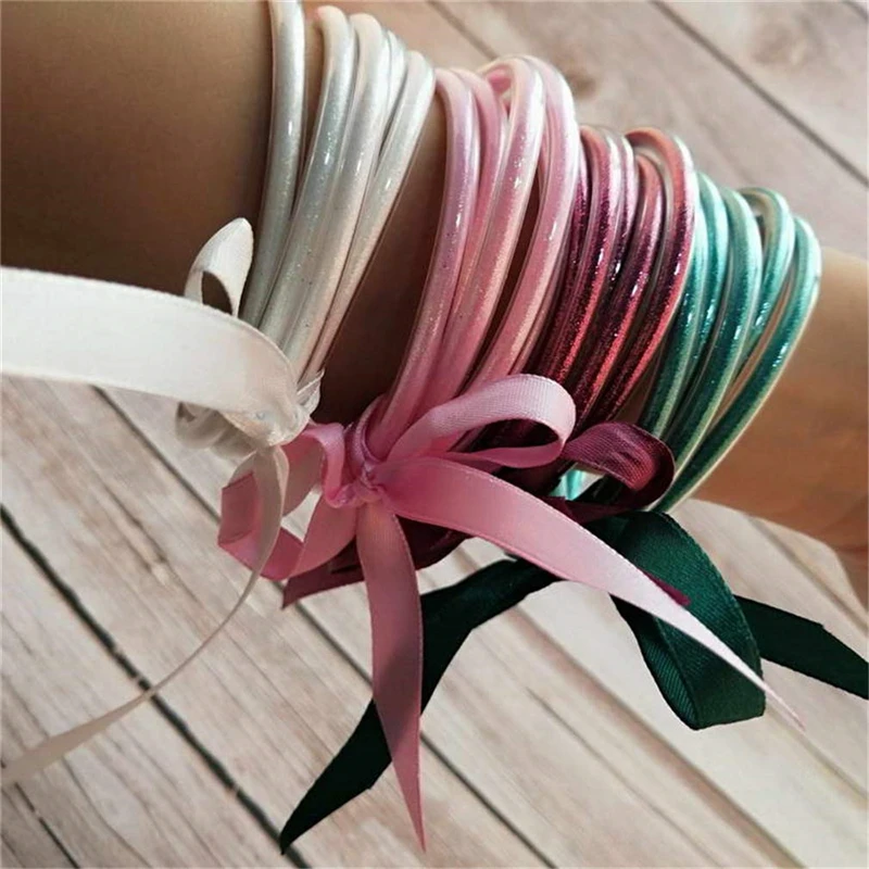 

Colorful Bracelet 5 Pcs Set Gitter Filled Stardust Stack Silicone Circles Bangles Women Bowknot Jelly Bangles PRAYER Jewe