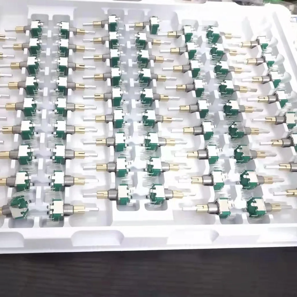 50 pieces Dual axis encoder EC11EBB24C03 with switch 30 positioning number 15 pulse point handle 25mm