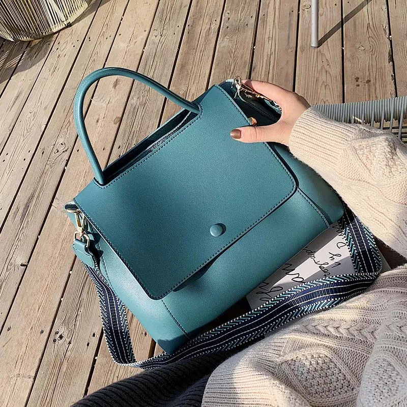 

Solid Color Large Capacity Handbags for Women 2020 Female Shoulder Messenger Bag Retro Daily Totes Lady Elegant Handbags