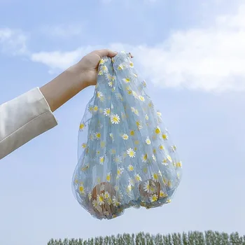 

2020 spring and summer new small mesh embroidery small daisy shopping bag cute small fresh fairy portable female bag