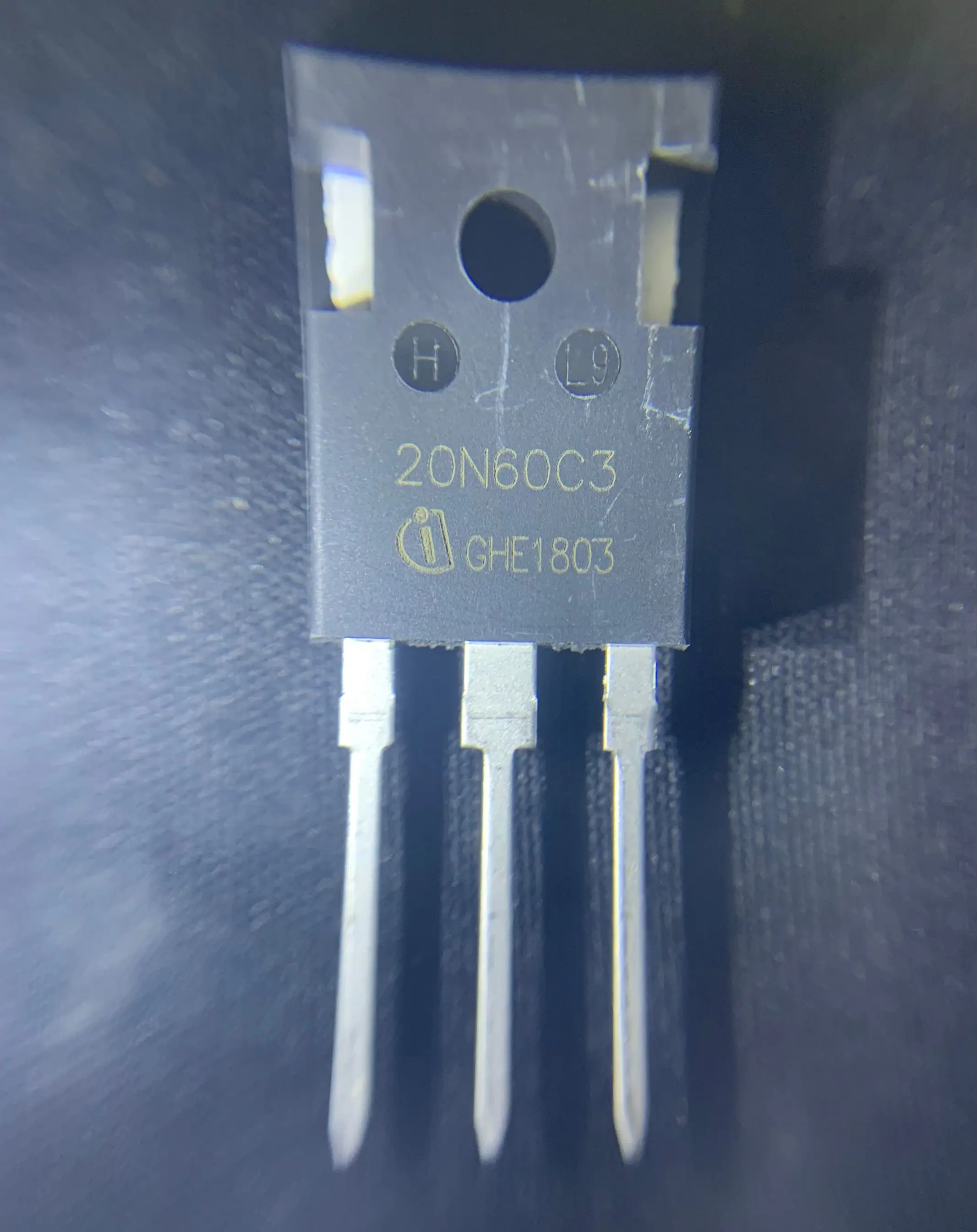

20 шт./лот SPW20N60C3 20N60C3 TO-247, трубчатый инвертор с полевым эффектом, сварочный аппарат, аксессуары, оригинал