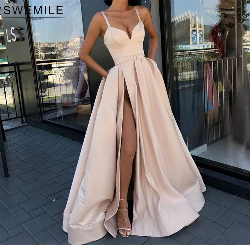 

Sexy Hight Slit Champagne Satin Evening Dress 2019 Robe De Soiree Elegant Spaghetti Straps Prom Gowns Vestido De Festa