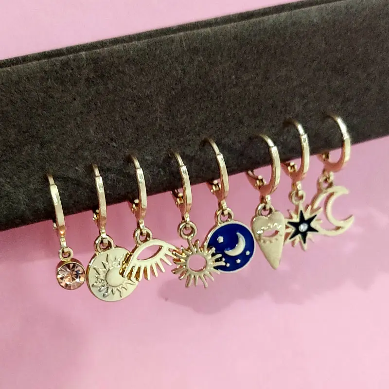 Flatfoosie Fashion New Tiny Eye Hoop Earrings For Women Girl Gold Cartilage Hoop Earrings Jewelry Star Moon Round Charm Earring