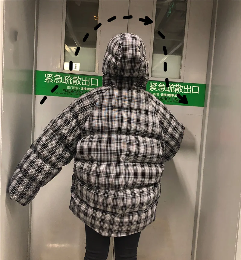Очень плотное клетчатое большое хлопковое пальто с капюшоном для женщин