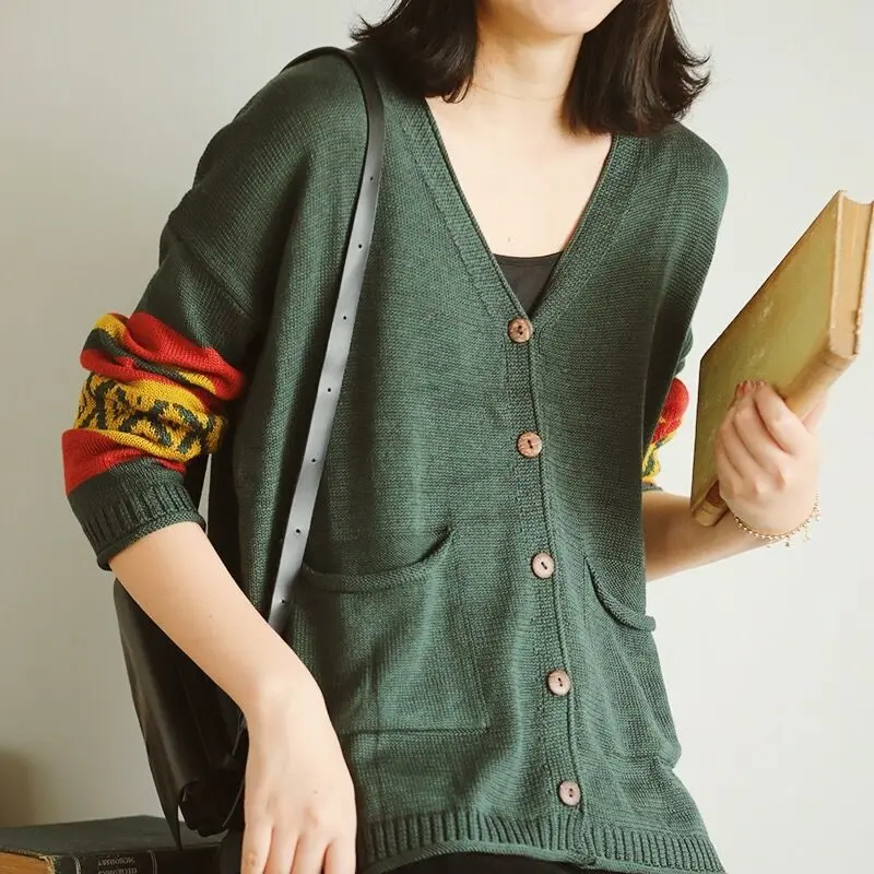 

Women Sweater Autumn Knitting Loose Retro Tops 2019 New Ladies Cardigan Button pocket Print Casual Sweater Tops