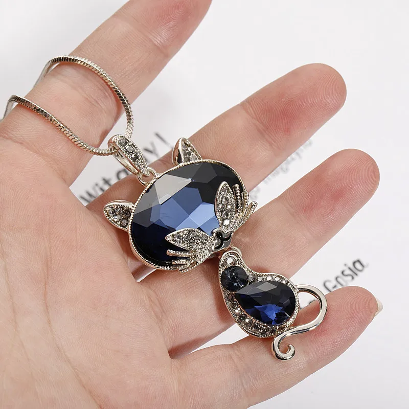 

New Fashion Kitten Sweater Chain Statement Necklace Ladies Simple Elegant Fashion Jewelry Pendant Sweater Chain