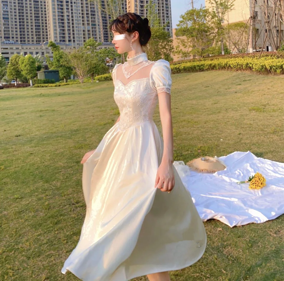 Soft Satin Bride Dress Lace Short Sleeves Tea length Simple Wedding Party Gown Vintage Wedding Gown Vestidos Elegantes gown for wedding Wedding Dresses