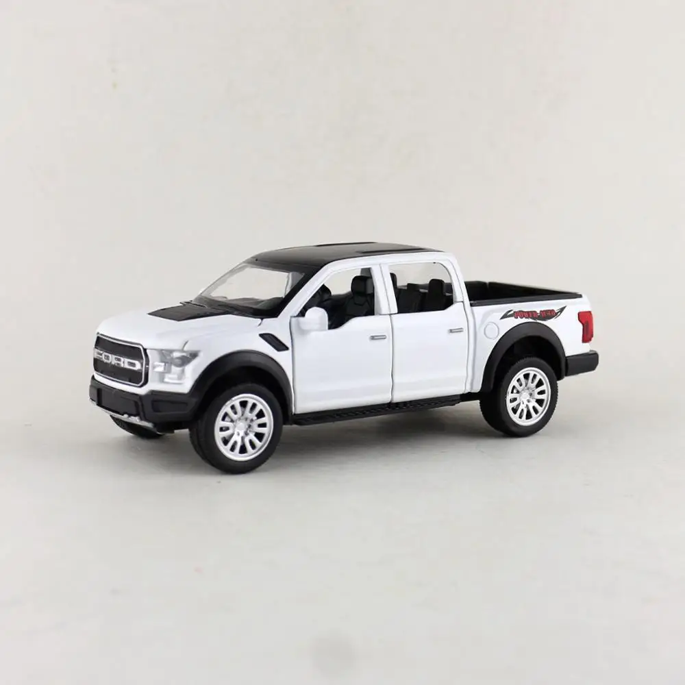 1:32/литая металлическая модель/внедорожник Ford F 150/светильник и звук/обучающий